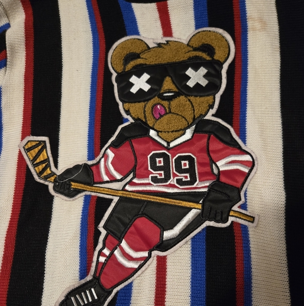 Black Pike Hockey Bear Crew Neck Knit Sweater Men's Medium - Picture 2 of 11